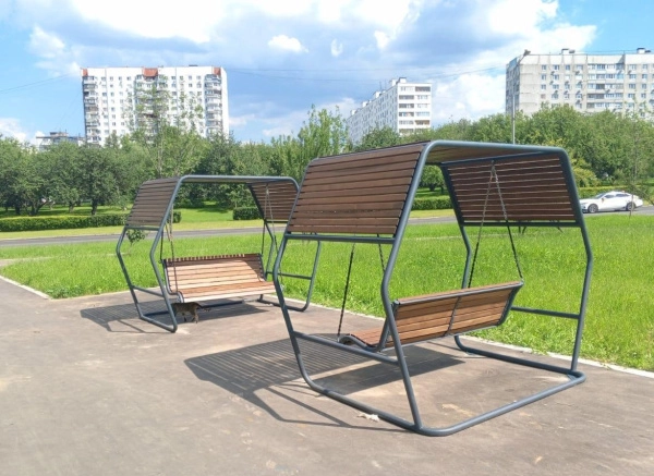 Садово-парковые качели «Грани Вуд» Ангарская сосна